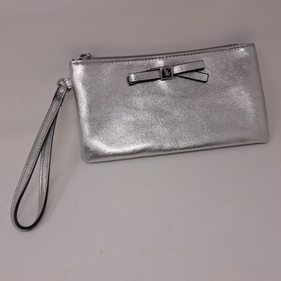Nine West  Women's Wristlet Silver Shiny Bowtie - Picture 1 of 10
